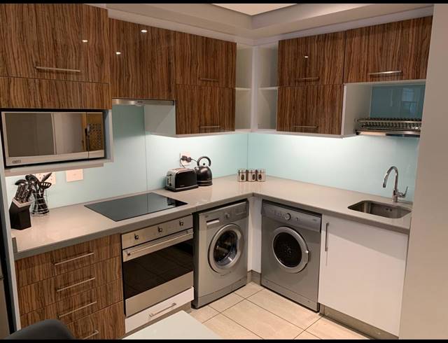 2 BEDROOM APARTMENT FOR SALE IN UMHLANGA CENTRAL